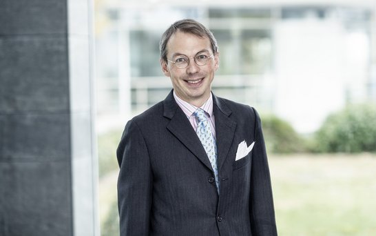 Dr. Casper Freiherr von Schnurbein