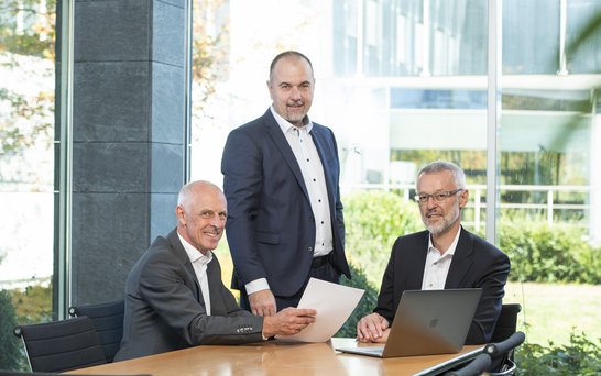 Gruppenbild Klaus Englmaier, Andreas Niedermaier und Dr. Georg Weichselbaumer